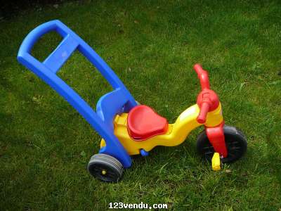 Annonces classees img:preview Tricycle 3 en 1 Fisher Price modèle 72669