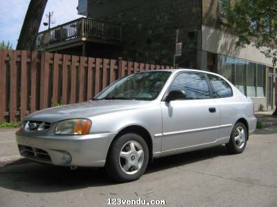 Annonces classees img:preview hyundai accent 2001 99800km automatique