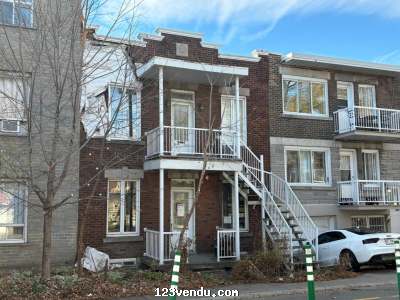 Annonces classees img:preview Duplex deja depouille pour flip a Montreal 575 000$