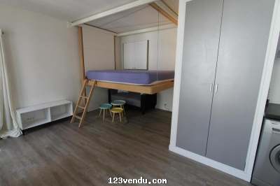 Annonces classees img:preview  Appartement de 1 pi?ce 23m? Paris 18?me