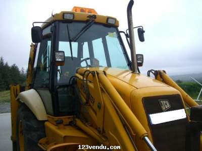 Annonces classees img:preview Tracto pelle JCB 3CX 