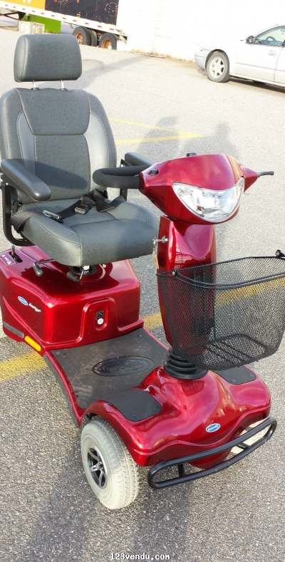 Annonces classees img:preview quadriporteur électrique invacare - modèle auriga 10